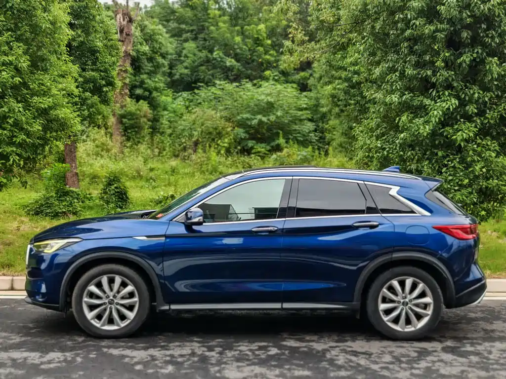 INFINITI  QX50