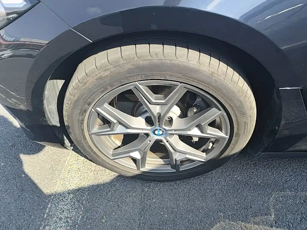 BMW i3 — миниатюра 23