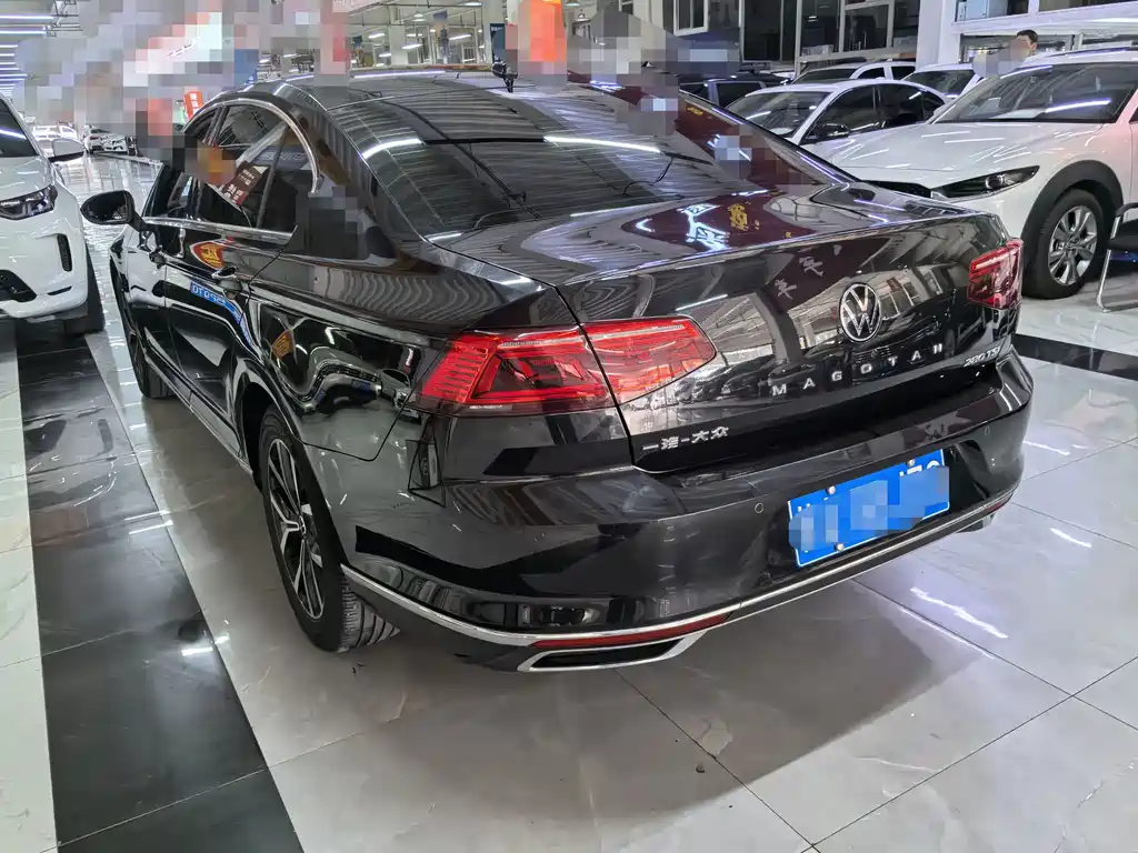 Volkswagen Magotan — миниатюра 4