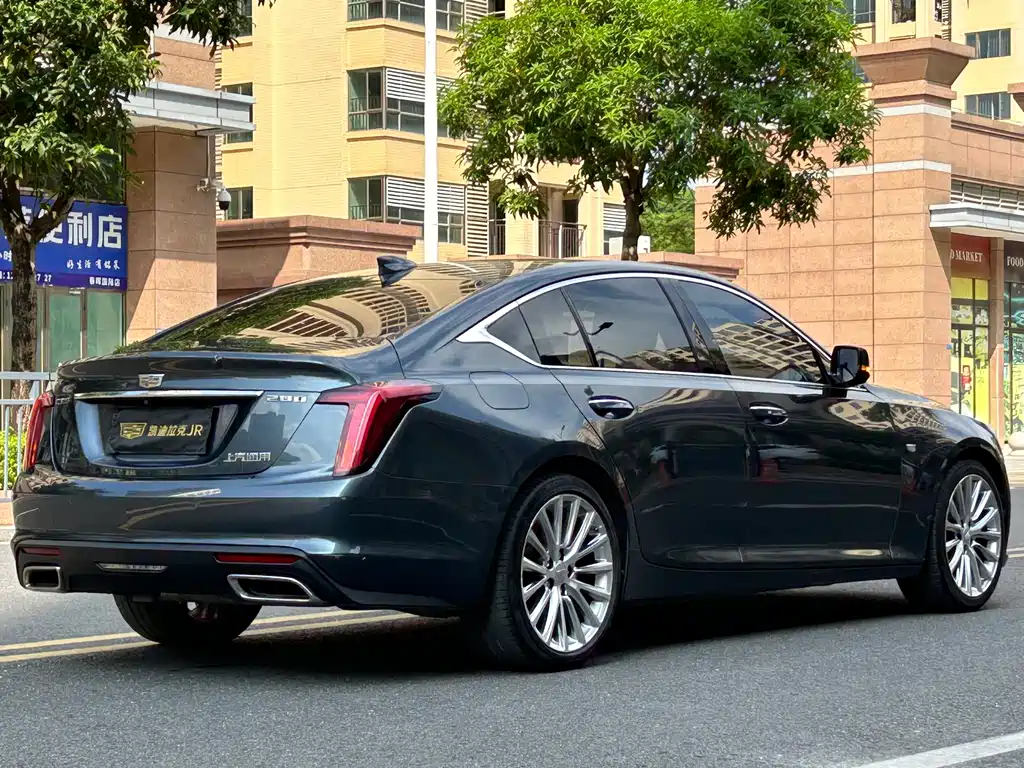 Cadillac CT5 — миниатюра 5