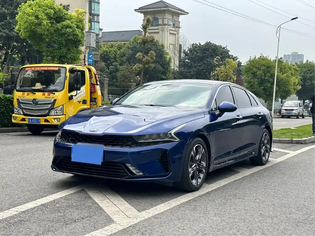 Kia K5 2021