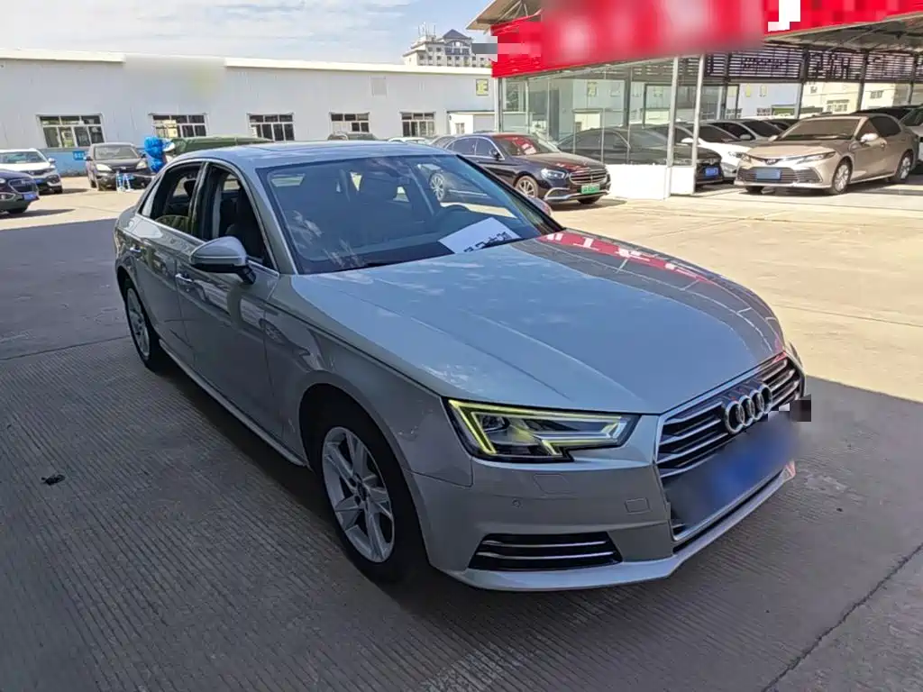 Audi A4L — миниатюра 4