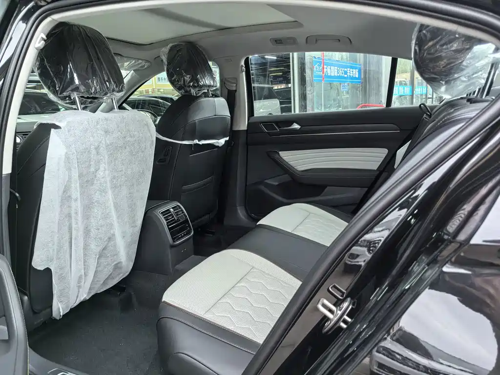 Volkswagen Magotan — миниатюра 9