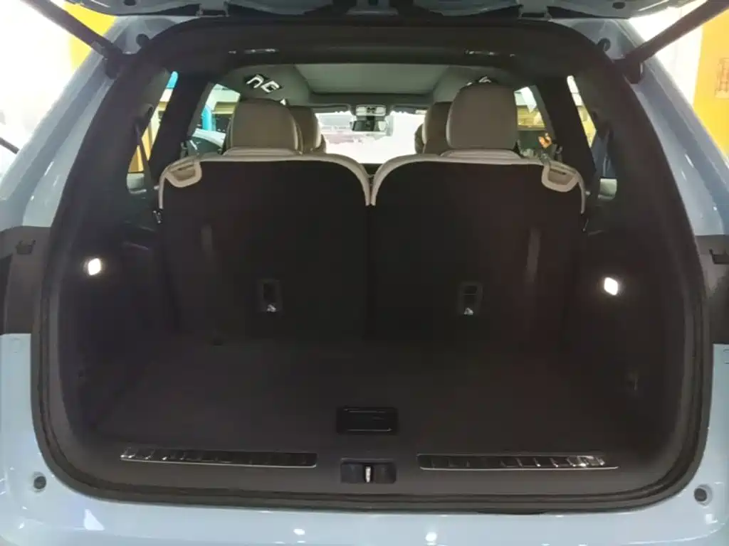 Li Auto Li ONE — миниатюра 19