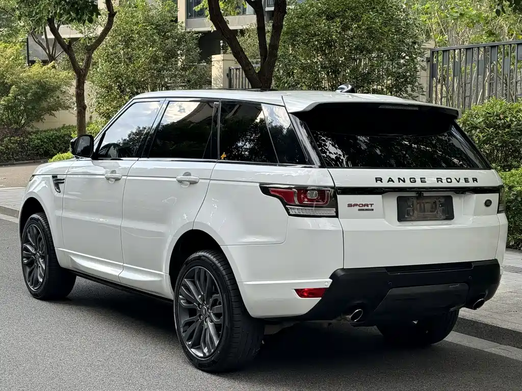 Land Rover Sport — миниатюра 5