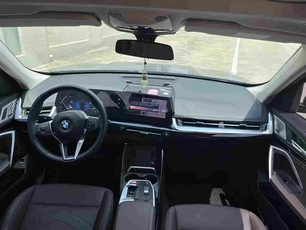 BMW X1 — миниатюра 7