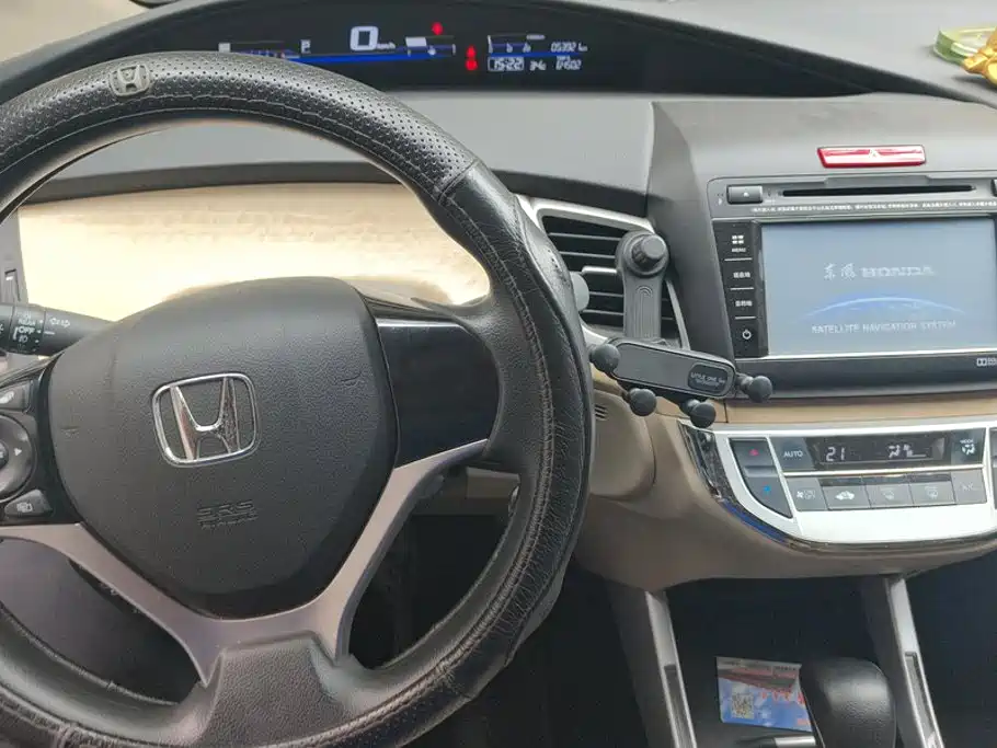 Honda Jade — миниатюра 12