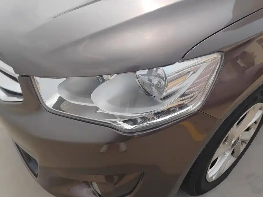 Citroen Elysee — миниатюра 5