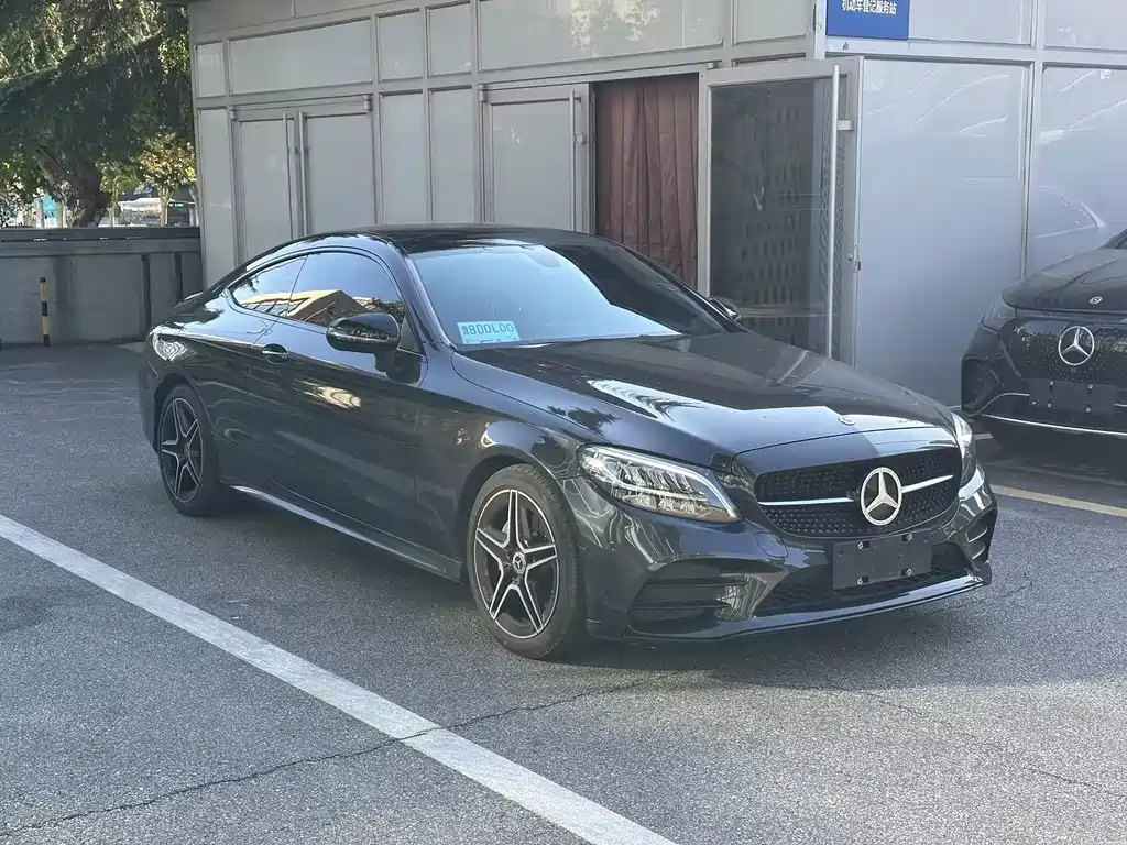 Mercedes-Benz C-Class (Import) — миниатюра 3