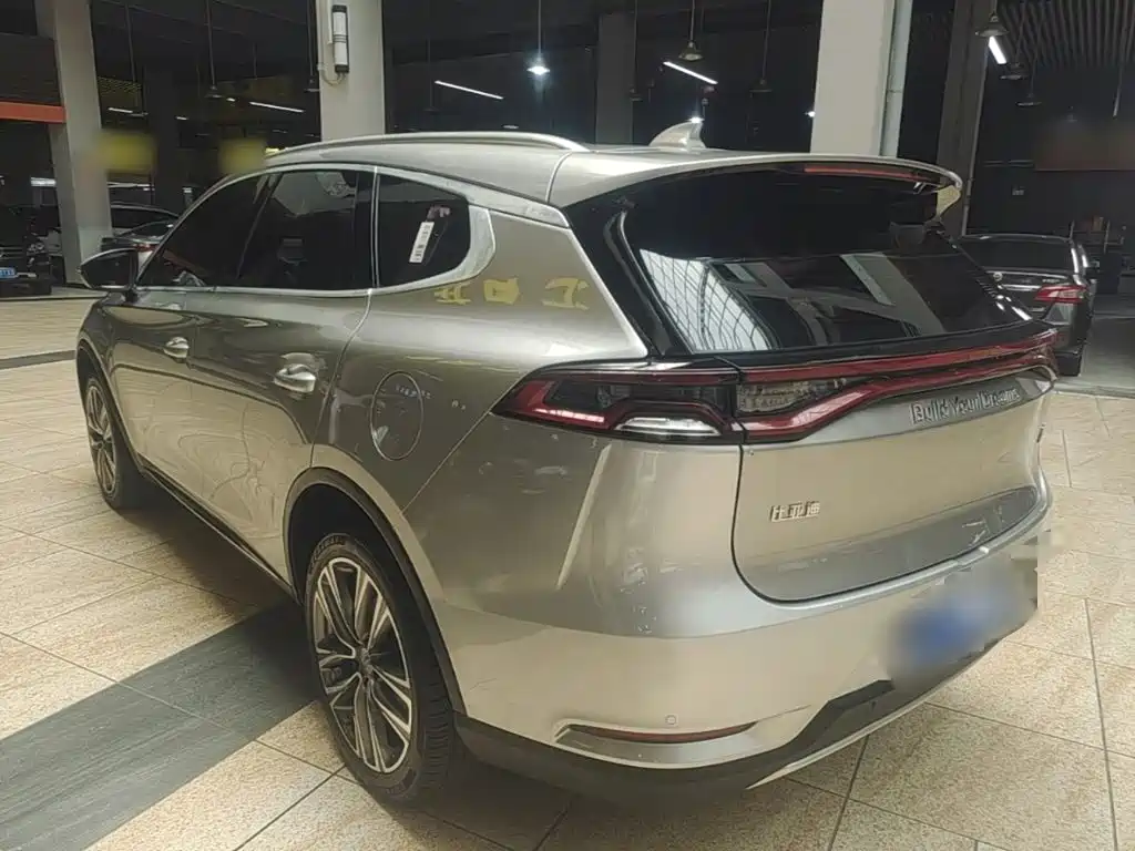 BYD Tang — миниатюра 5