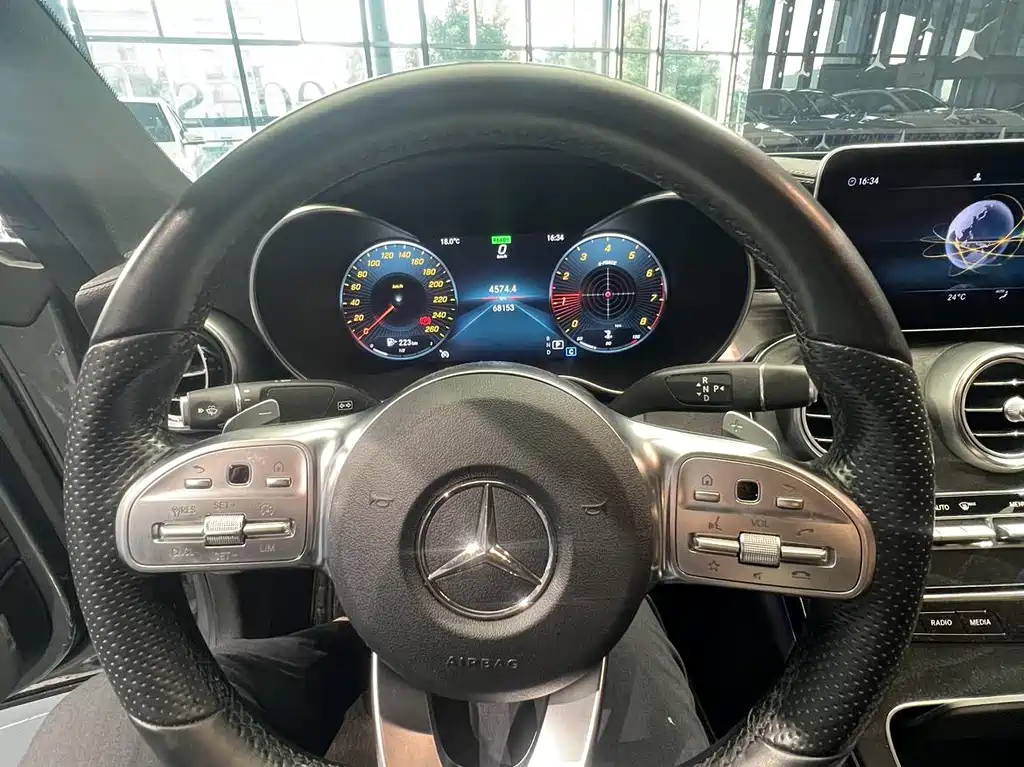 MERCEDES-BENZ C CLASS