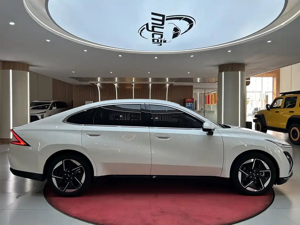 Wuling Xingguang — миниатюра 4
