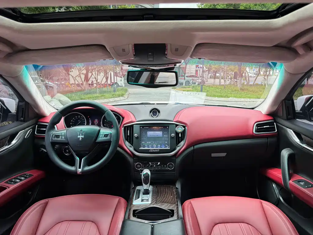 Maserati Ghibli — миниатюра 13
