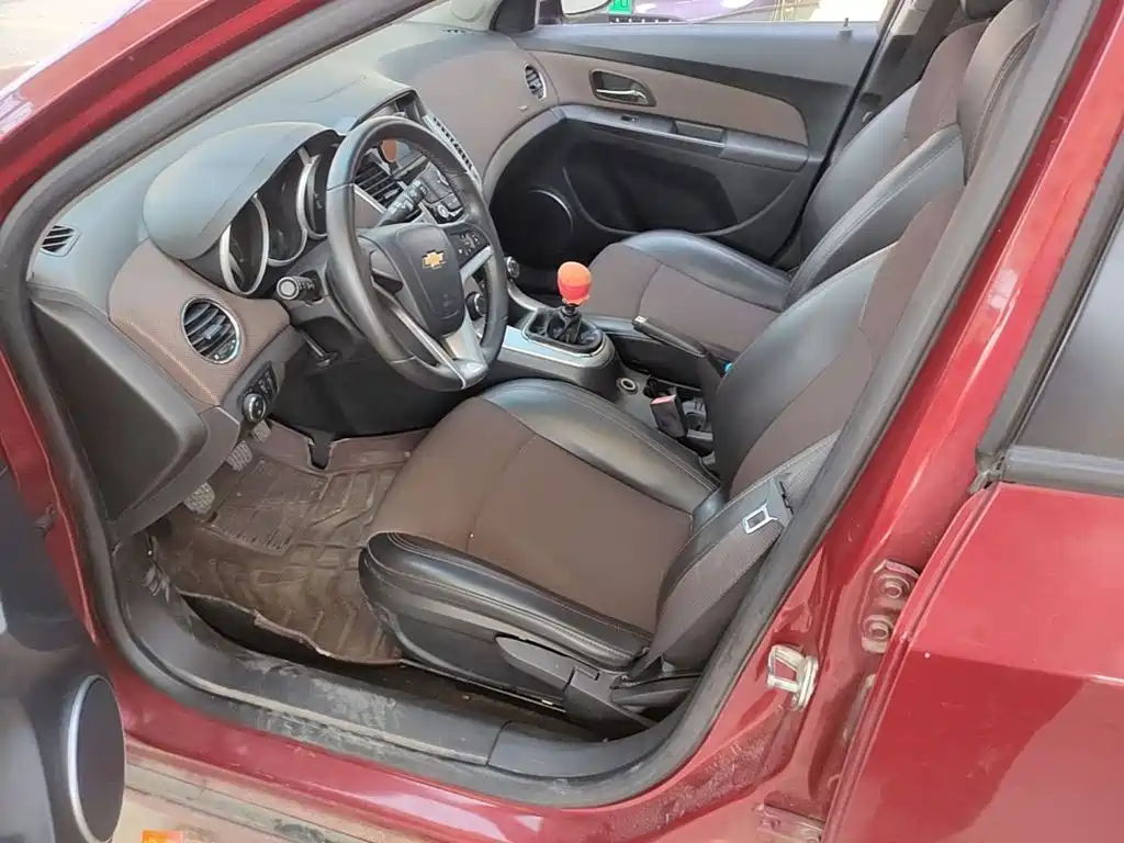 Chevrolet Cruze — миниатюра 15