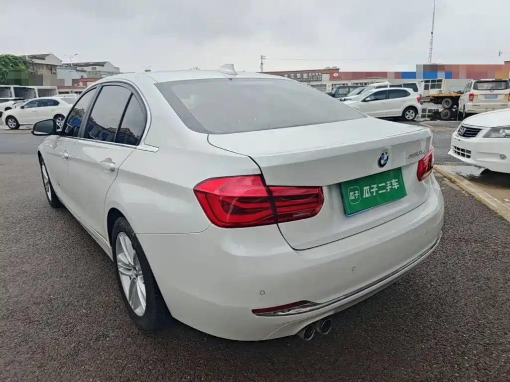 BMW 3 Series — миниатюра 5