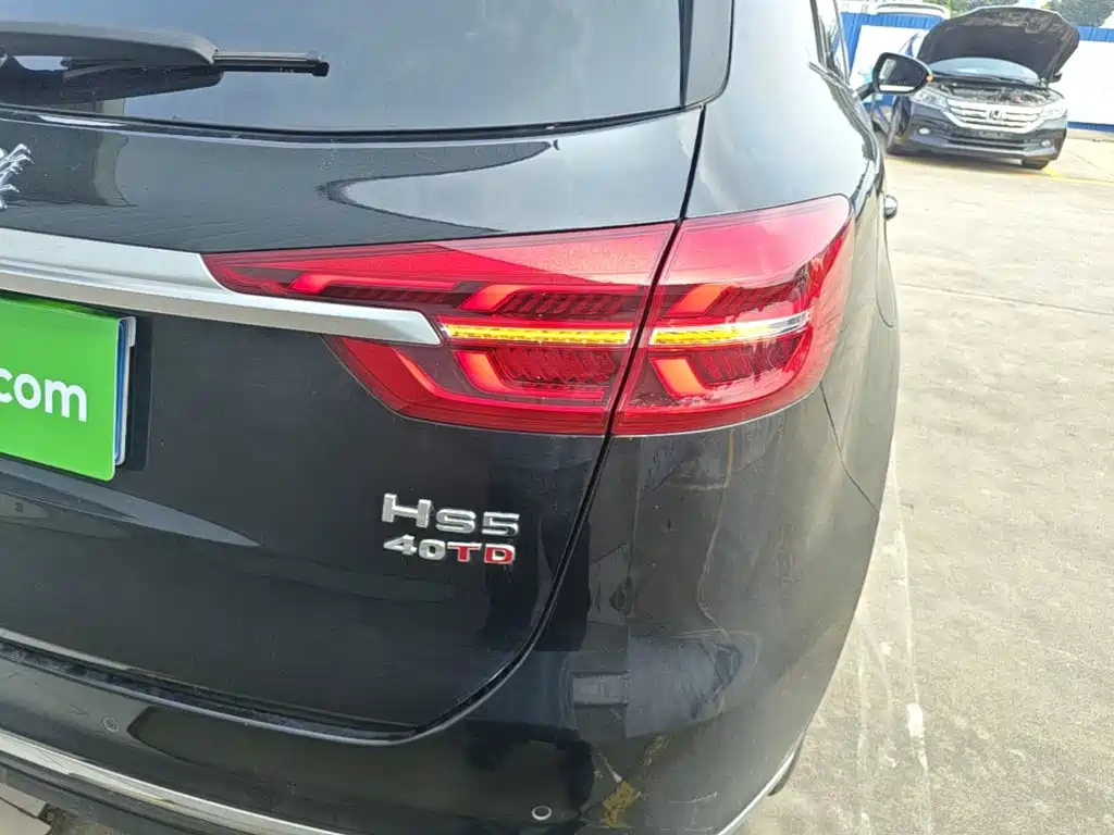 Hongqi Hongqi HS5 — миниатюра 8