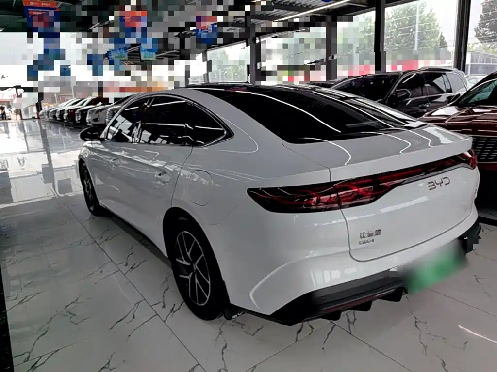 BYD Qin L — миниатюра 5