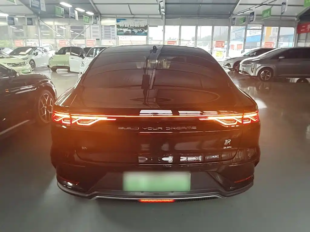 BYD Han — миниатюра 6