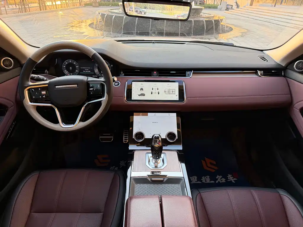 Land Rover Evoque — миниатюра 12