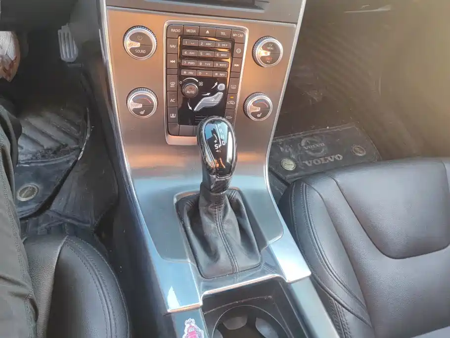 Volvo S60 — миниатюра 16