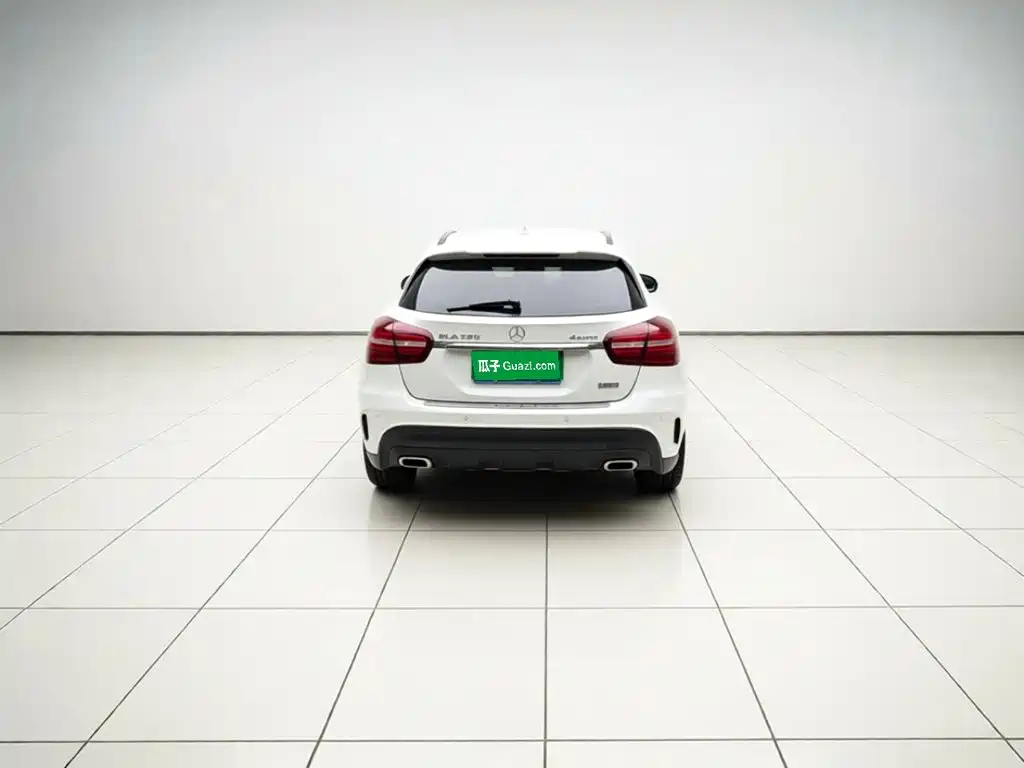 Mercedes-Benz GLA — миниатюра 5
