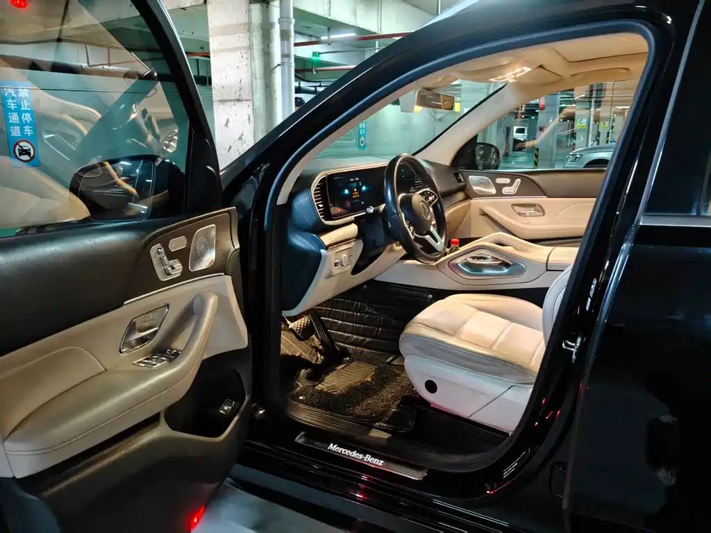 Mercedes-Benz GLE (Import) — миниатюра 6