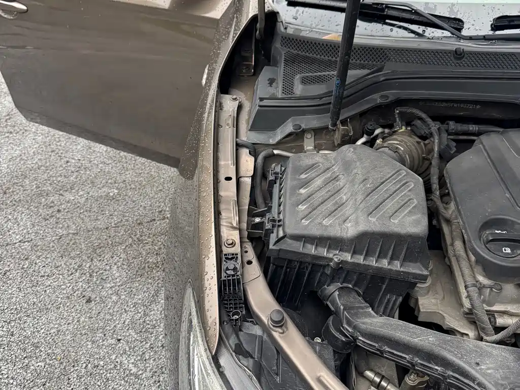 Buick Excelle — миниатюра 17