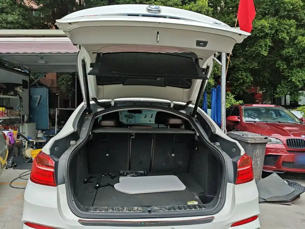 BMW X4 — миниатюра 15