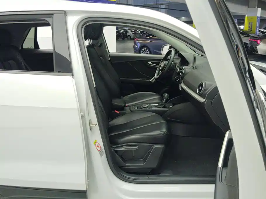 Audi Q2L — миниатюра 8