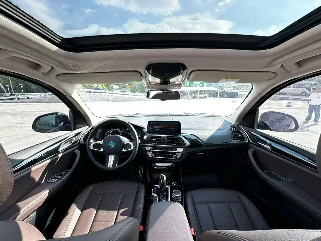 BMW X3 — миниатюра 5