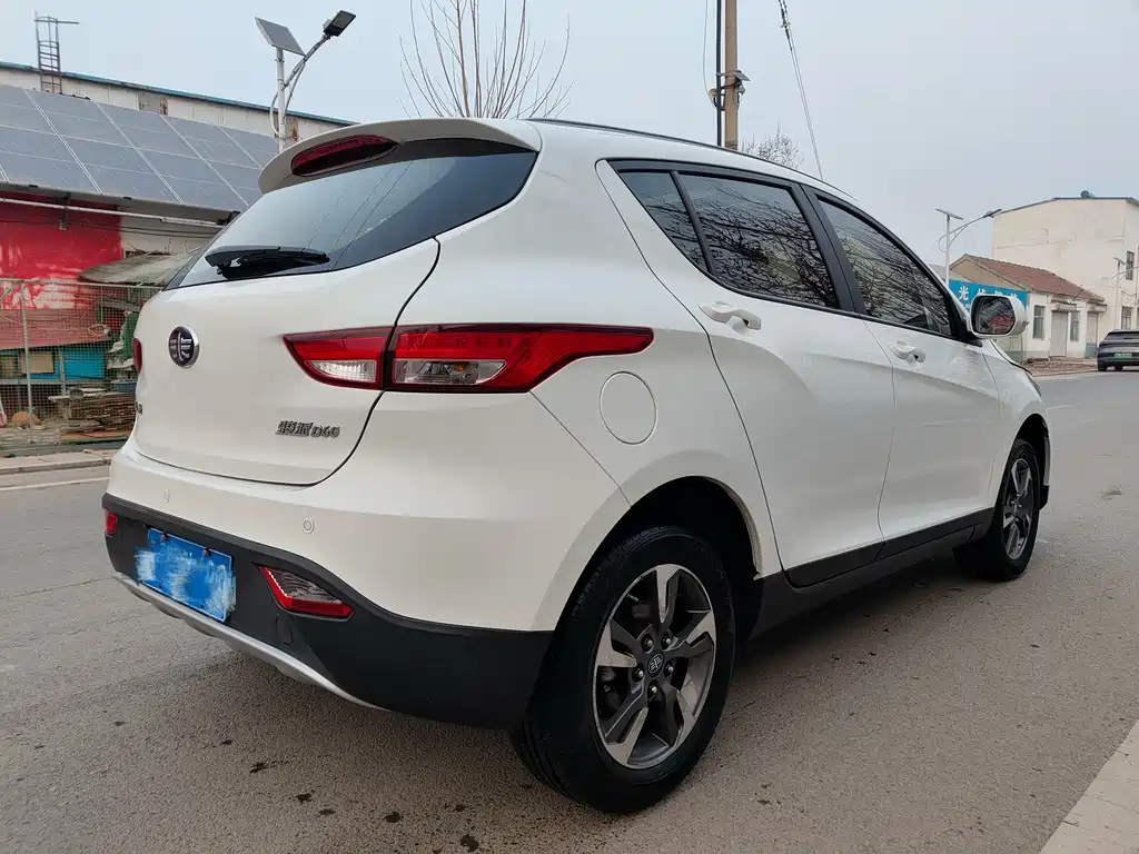 FAW JUNPAI D60
