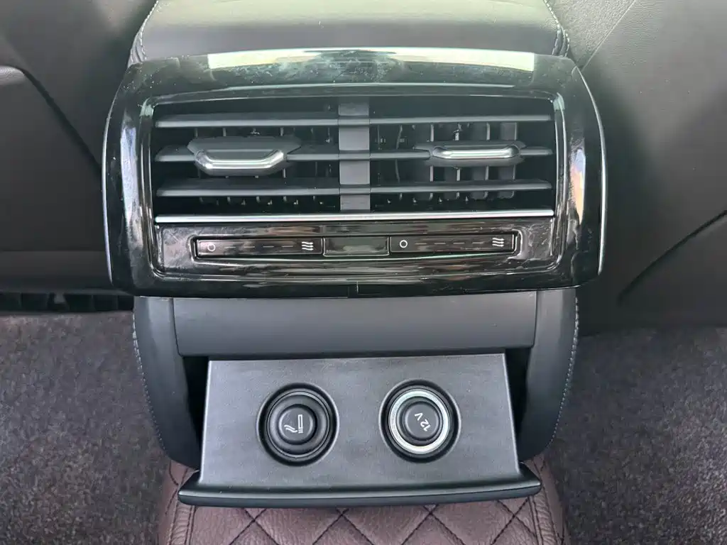Audi A8 — миниатюра 20