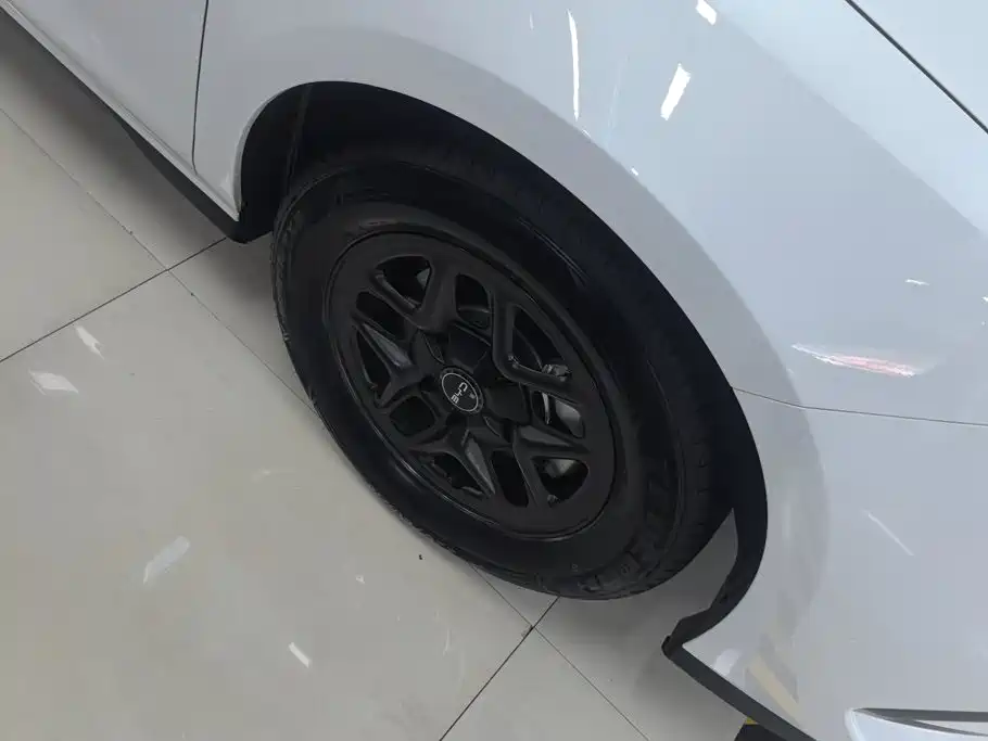 BYD Seal 05 DM-i — миниатюра 6