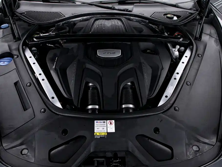 Porsche Panamera — миниатюра 21
