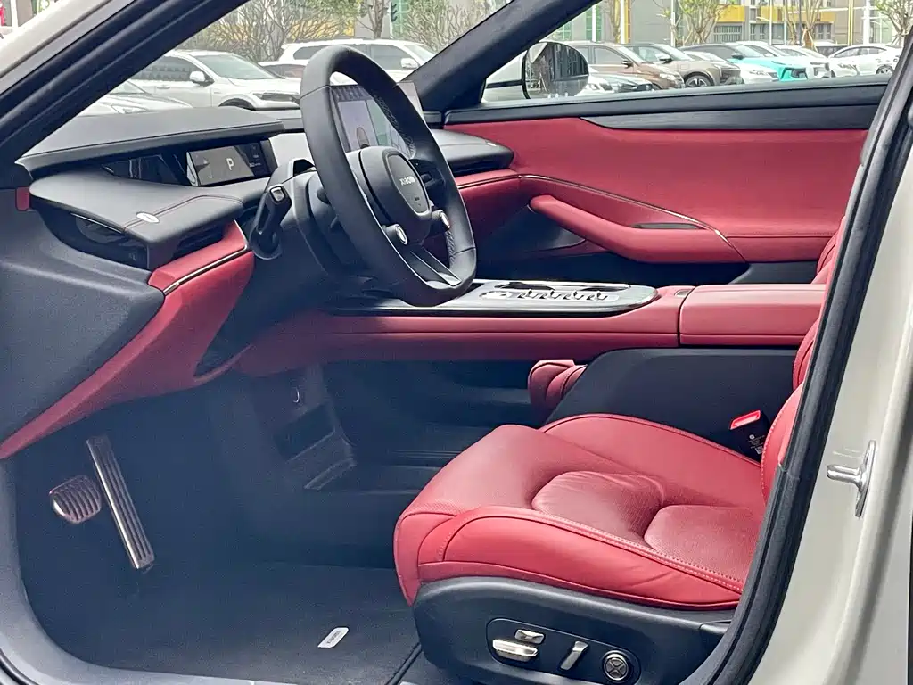 XIAOMI CAR XIAOMI SU7