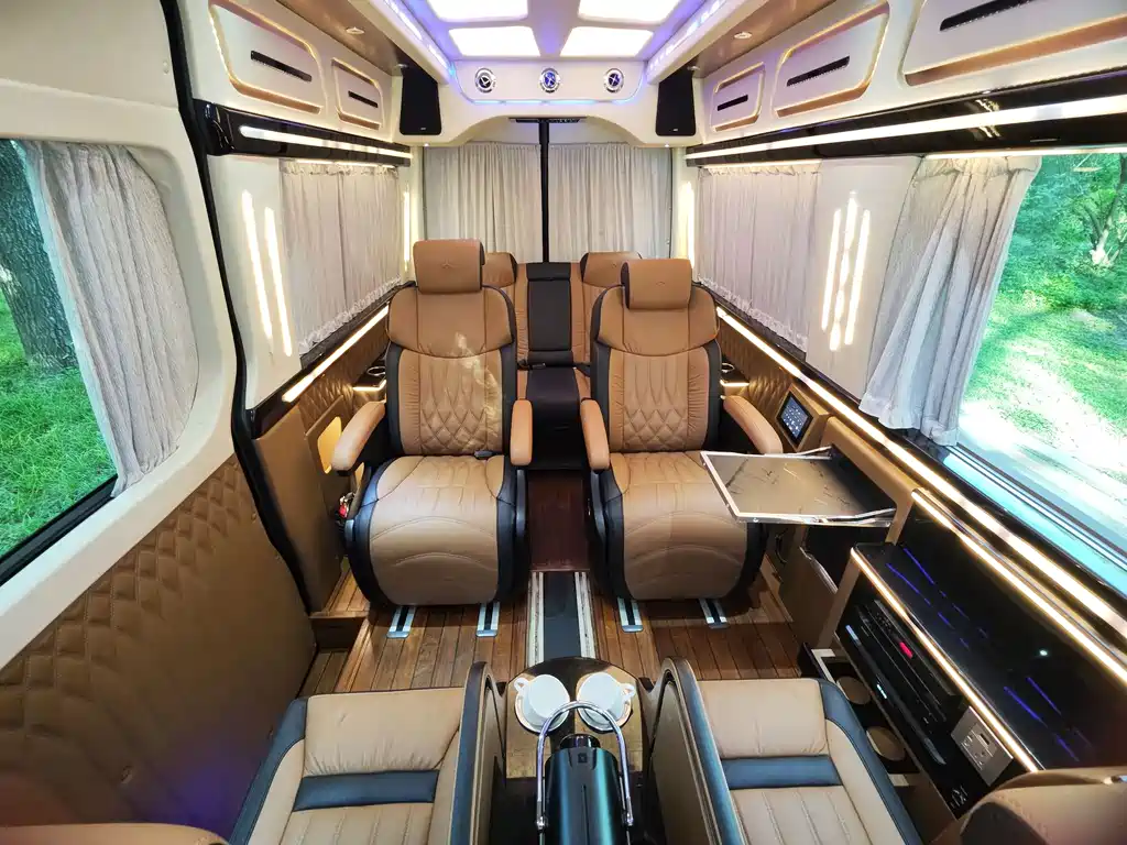 Mercedes-Benz Sprinter — миниатюра 12