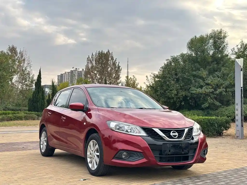 Nissan Tiida — миниатюра 3