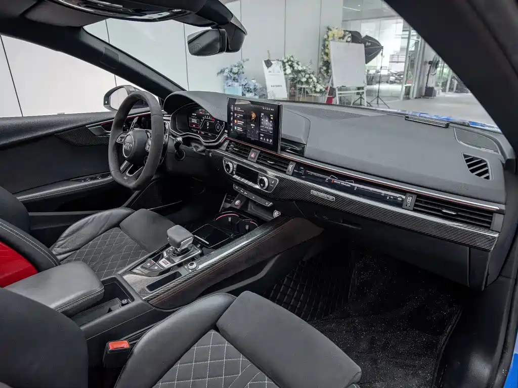 Audi RS 5 — миниатюра 6