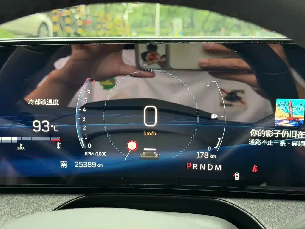 Cadillac CT5 — миниатюра 10