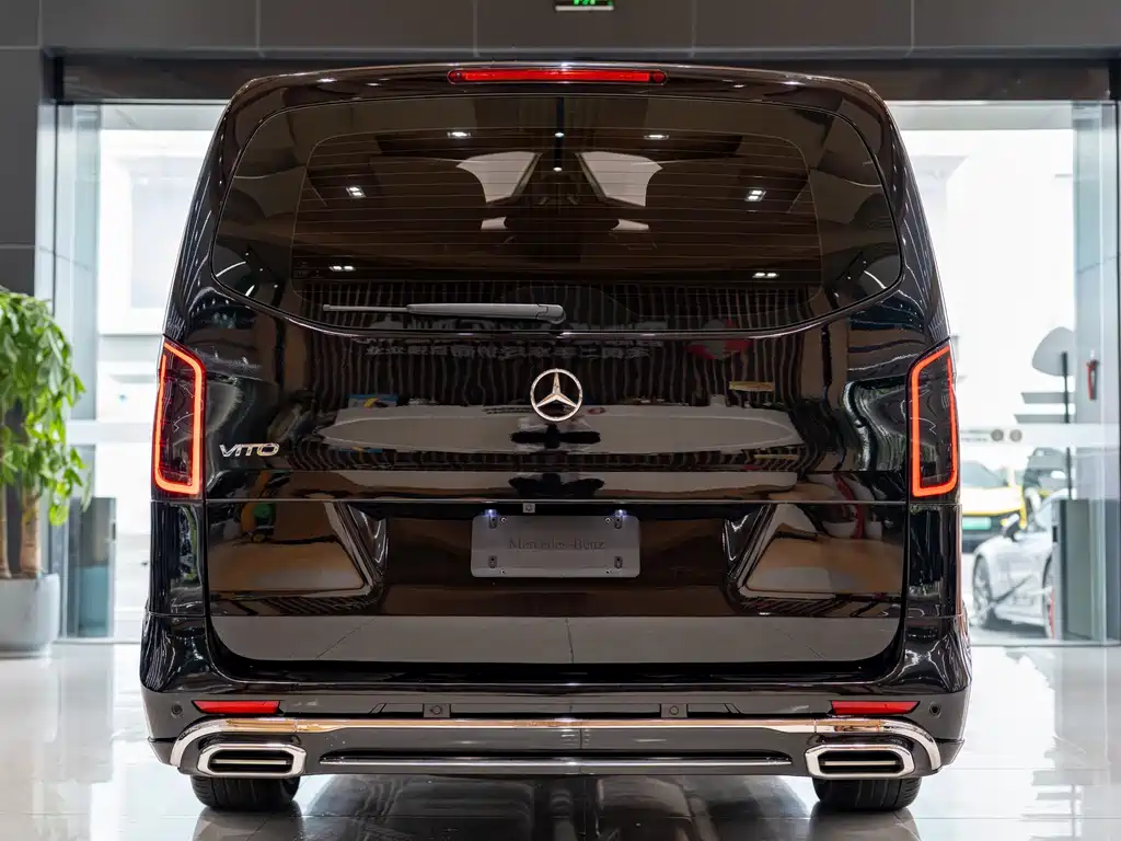 Mercedes-Benz Vito — миниатюра 13
