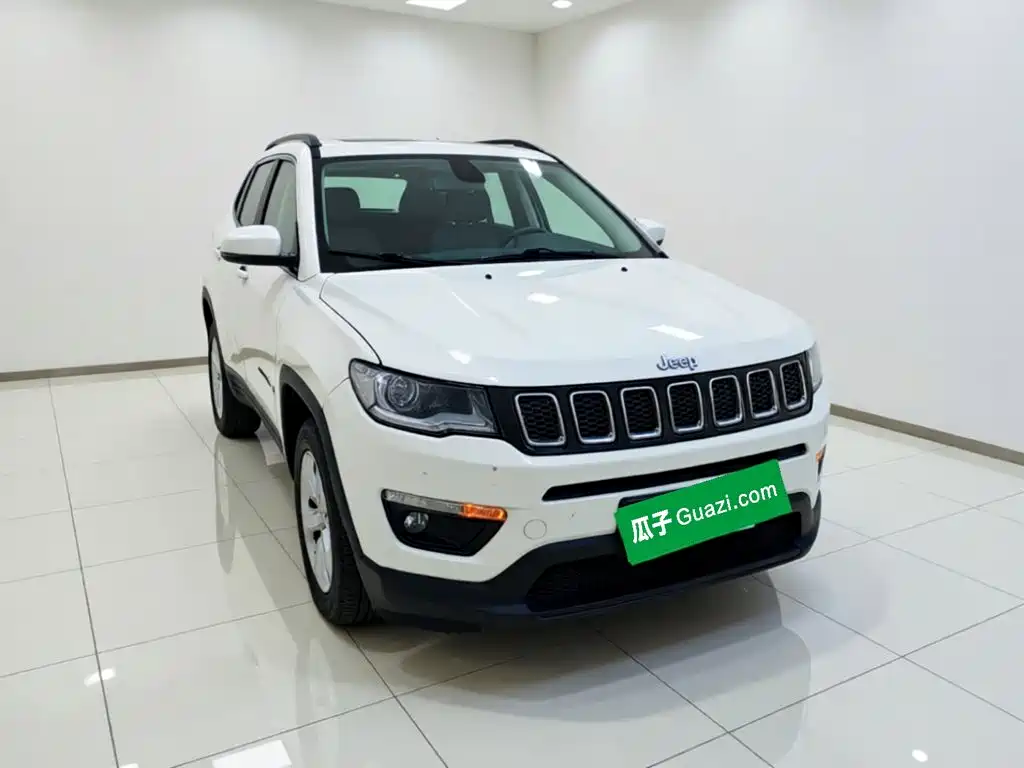 Jeep Compass — миниатюра 3