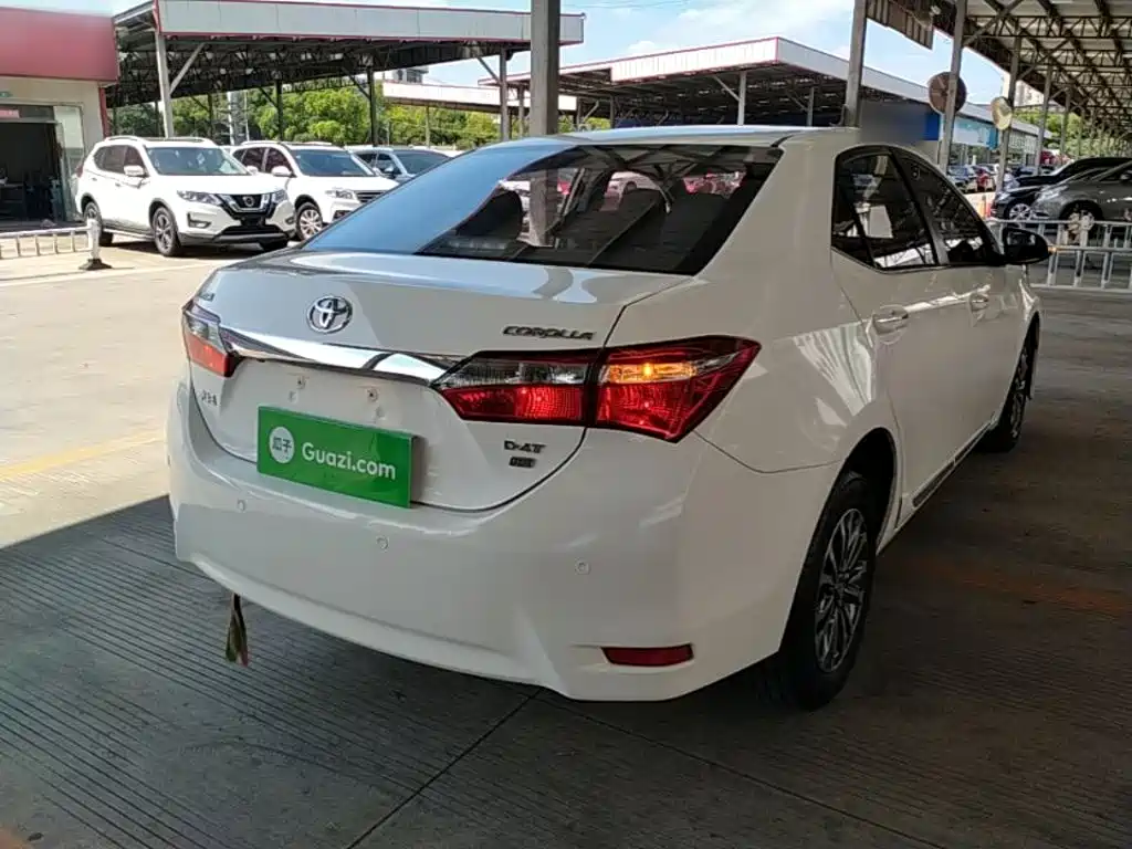 Toyota Corolla — миниатюра 7