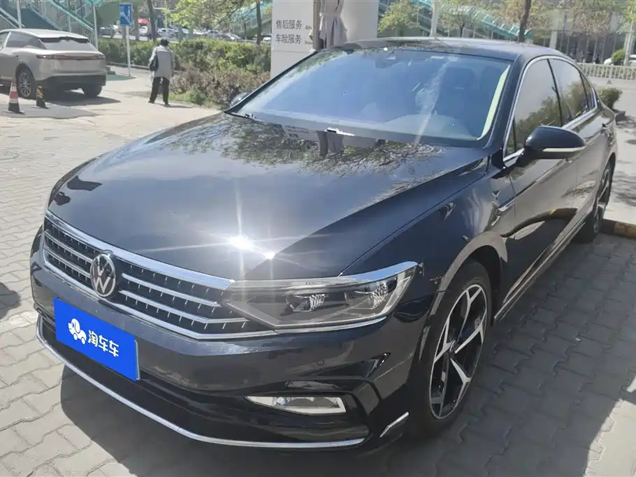 Volkswagen Magotan 2023