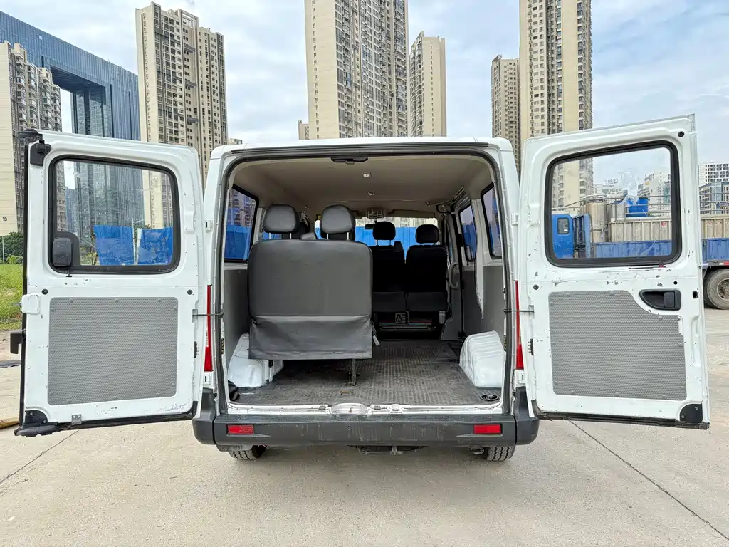 SAIC MAXUS XINTU V80