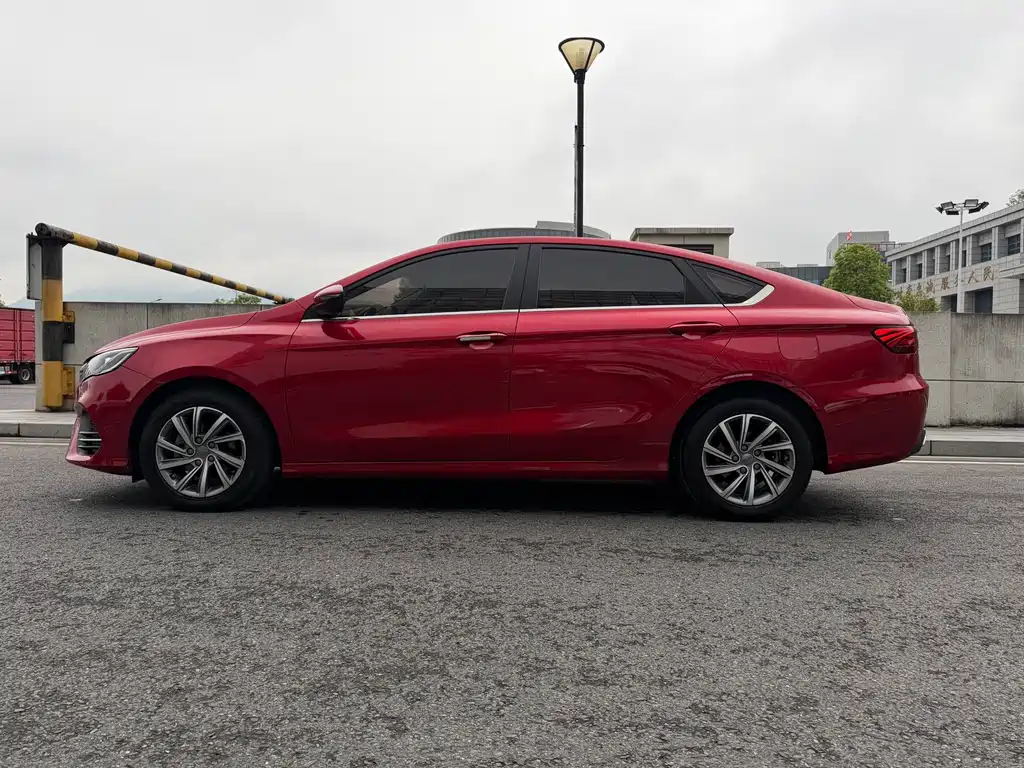 Geely Binrui — миниатюра 12
