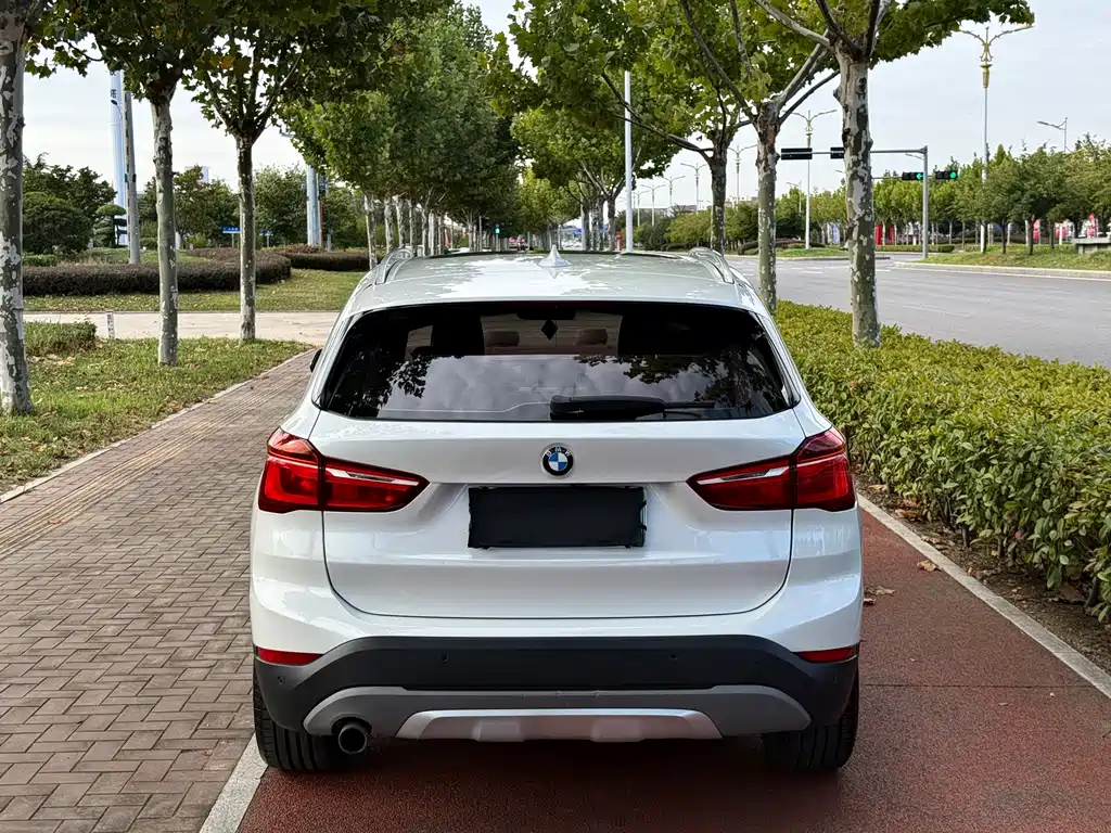 BMW X1 — миниатюра 4