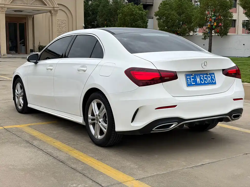 Mercedes-Benz A-Class — миниатюра 5