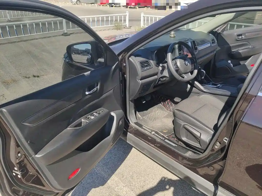 Renault Koleos — миниатюра 12