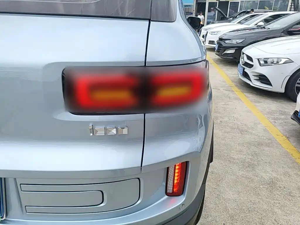 Geely Icon — миниатюра 8