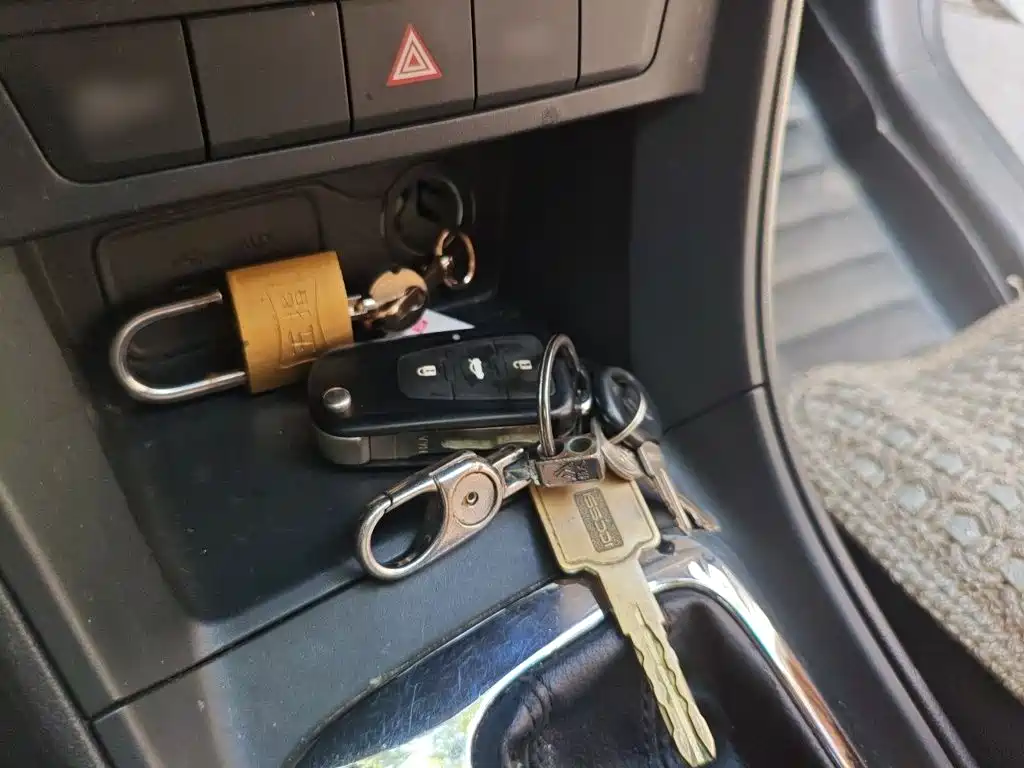 Roewe 360 — миниатюра 12